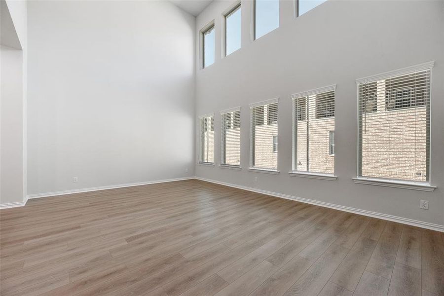 Spacious, unfurnished interior of a new home in Wade Settlement Townhomes, Frisco (Image 24).