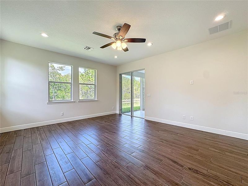 Spacious, unfurnished interior of a new home in , Orlando (Image 42). Spacious, unfurnished interior of a new home in , Orlando (Image 42).