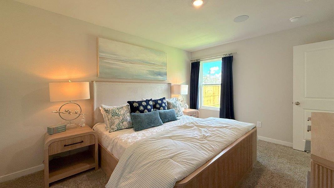 Furnished interior view inside a new home in Kokomo, Rockport (Image 9).