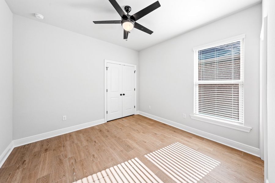 Spacious, unfurnished interior of a new home in Sentinel Ridge, Pace (Image 12). Spacious, unfurnished interior of a new home in Sentinel Ridge, Pace (Image 12).