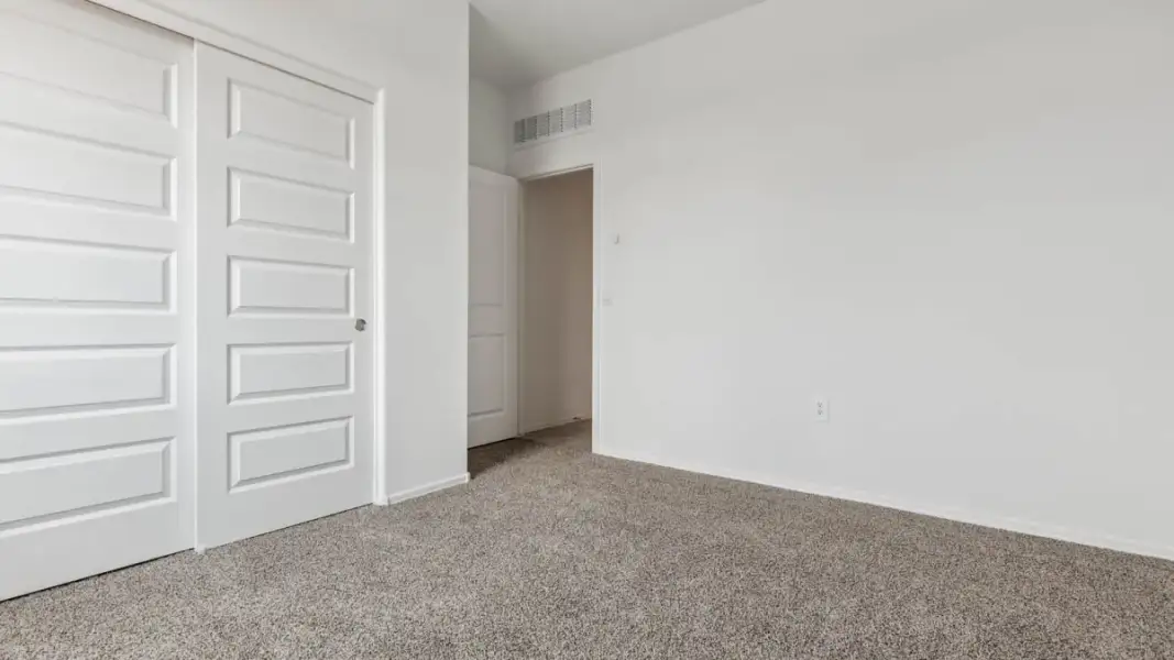Spacious, unfurnished interior of a new home in Carlton Commons, Casa Grande (Image 28). Spacious, unfurnished interior of a new home in Carlton Commons, Casa Grande (Image 28).