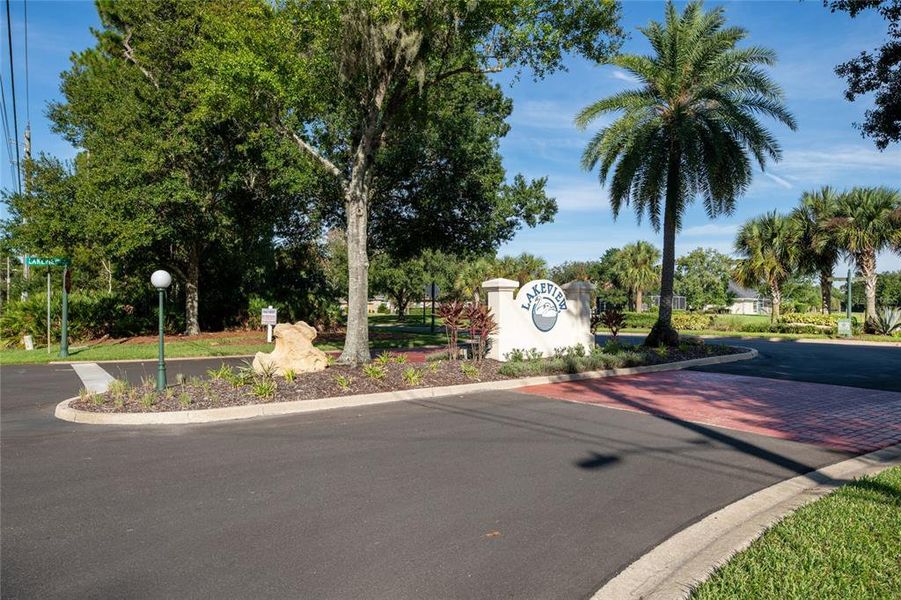 Image 38 of a home in .