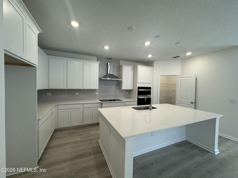 Furnished interior view inside a new home in Hyland Trail, Green Cove Springs (Image 7).