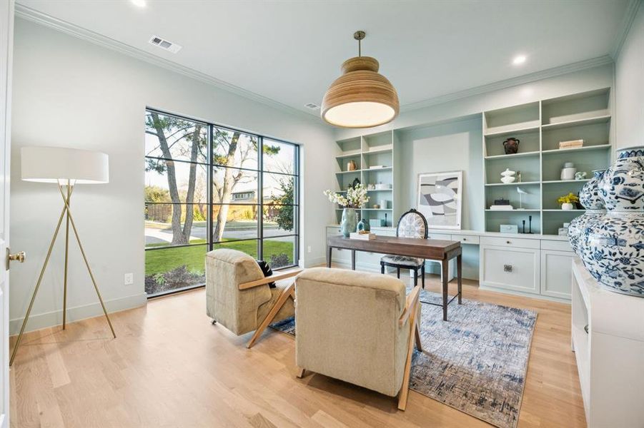 Furnished interior view inside a new home in , Dallas (Image 17).