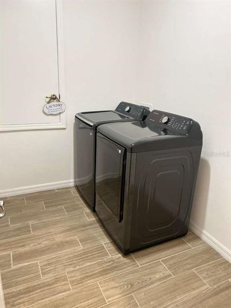 Close-up of interior finishes inside a home in , Newberry (Image 17).