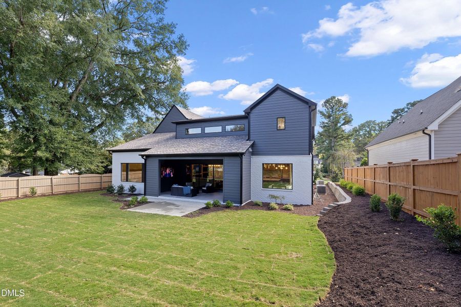 75-405 Latimer Rd_4707