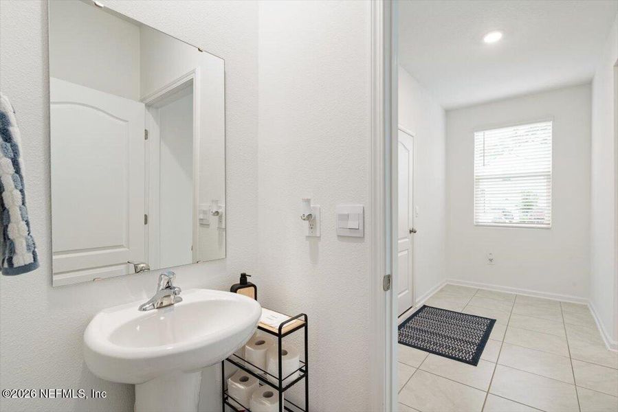 Furnished interior view inside a new home in , St. Augustine (Image 37).