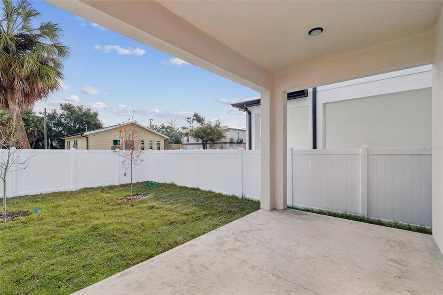 Exterior details and patio area of a home in , Tampa (Image 25).