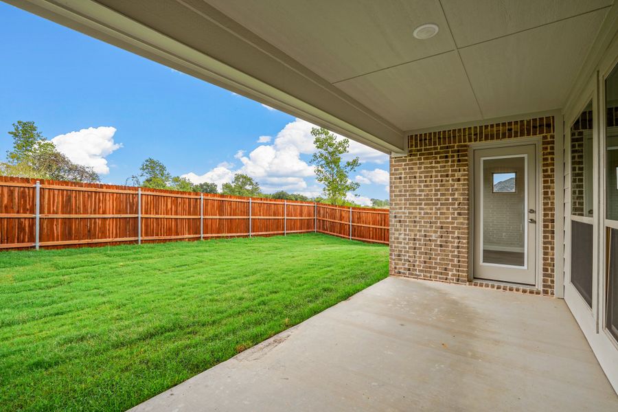 Image 61 representing the Waterford III by Cheldan Homes in Stoneview, Glen Rose, TX.