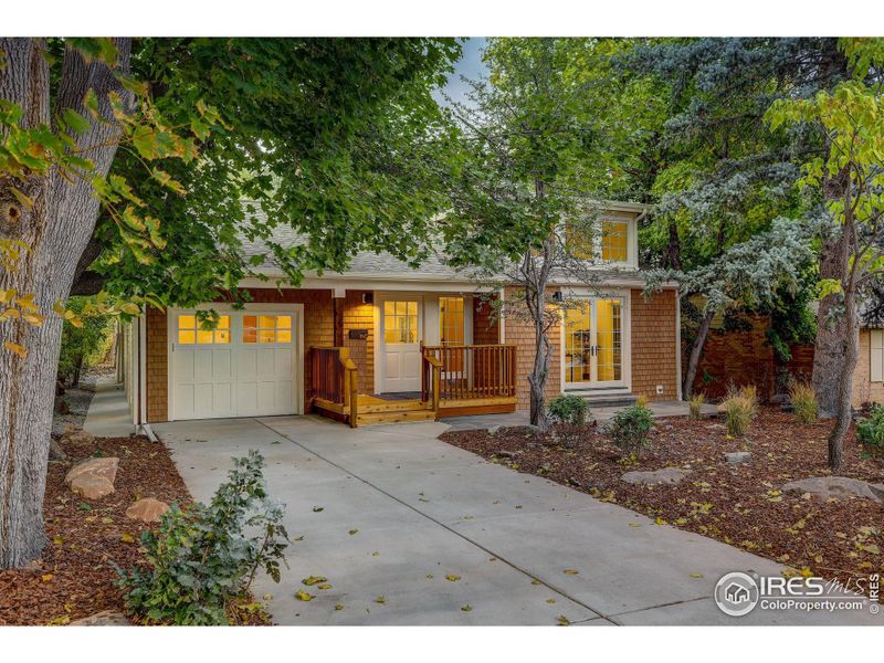 This ranch home epitomizes modern luxury in one of Boulder's most iconic neighborhoods.