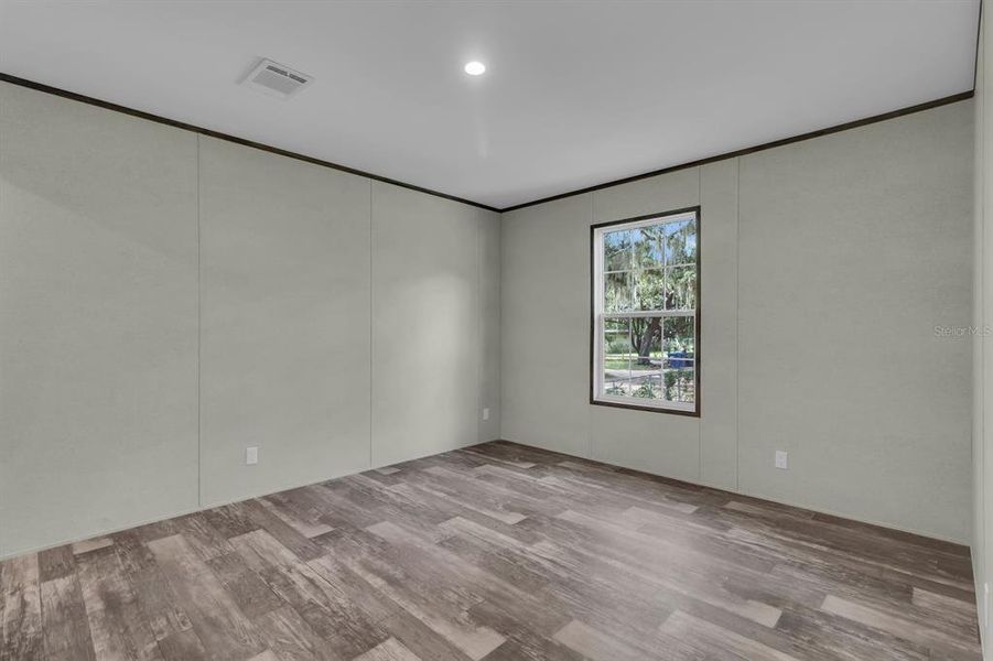 Spacious, unfurnished interior of a new home in , Mascotte (Image 14). Spacious, unfurnished interior of a new home in , Mascotte (Image 14).