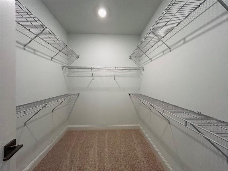 Spacious, unfurnished interior of a new home in Maddox Landing, Hoschton (Image 14).