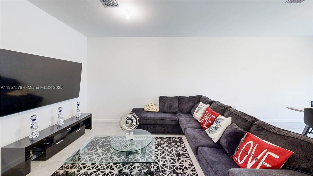 Furnished interior view inside a new home in , Homestead (Image 8).