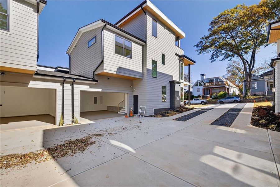 Exterior details and patio area of a home in , Atlanta (Image 28).