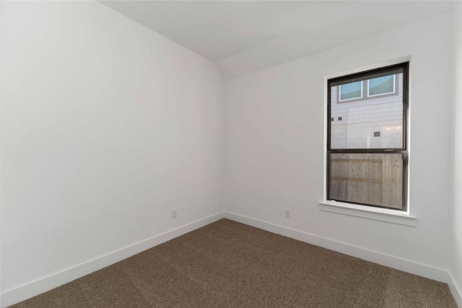 Spacious, unfurnished interior of a new home in Arabella on the Prairie, Richmond (Image 18).