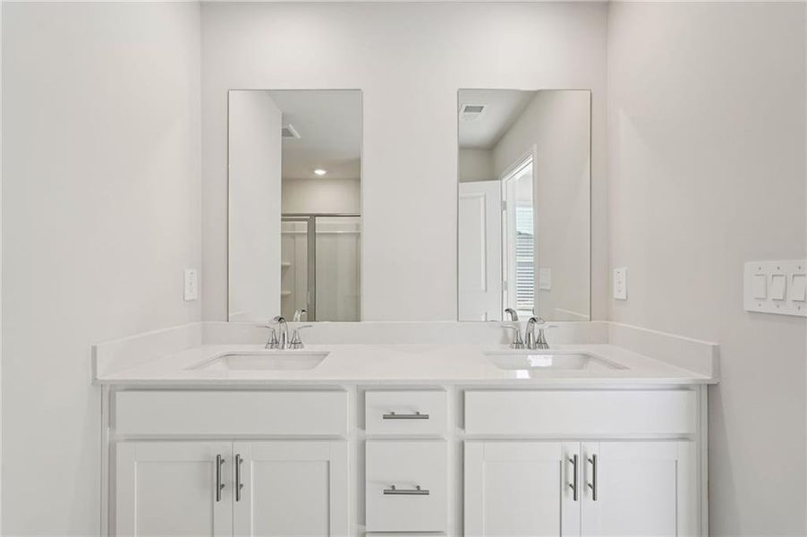 Close-up of interior finishes inside a home in Hawthorne Station, College Park (Image 24).