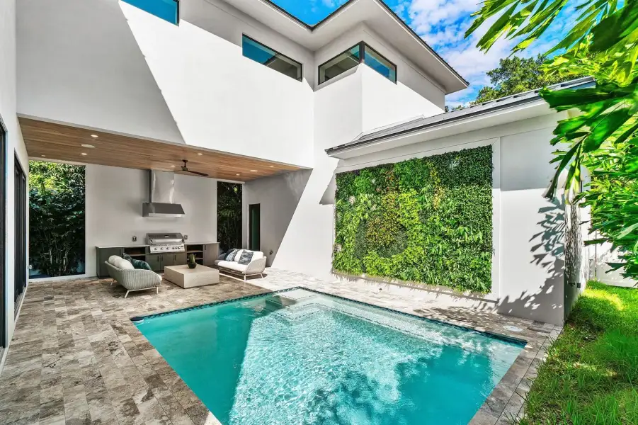 049-827Southeast2ndAvenue-DelrayBeach-FL