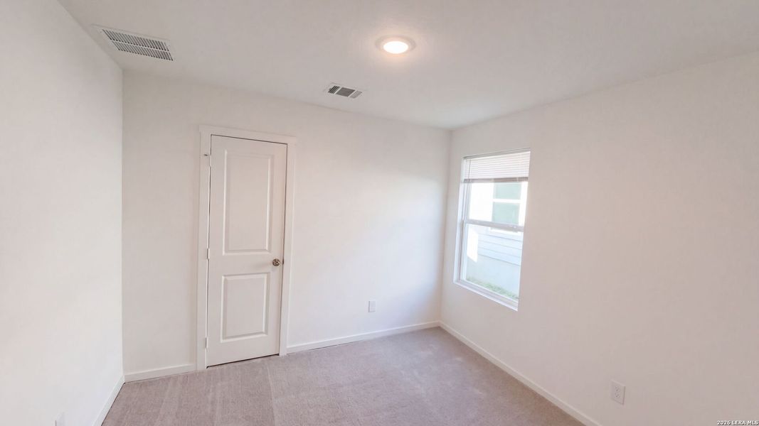 Spacious, unfurnished interior of a new home in Landon Ridge, San Antonio (Image 35).
