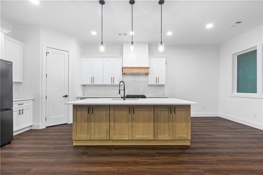 Furnished interior view inside a new home in , Lawrenceville (Image 6).