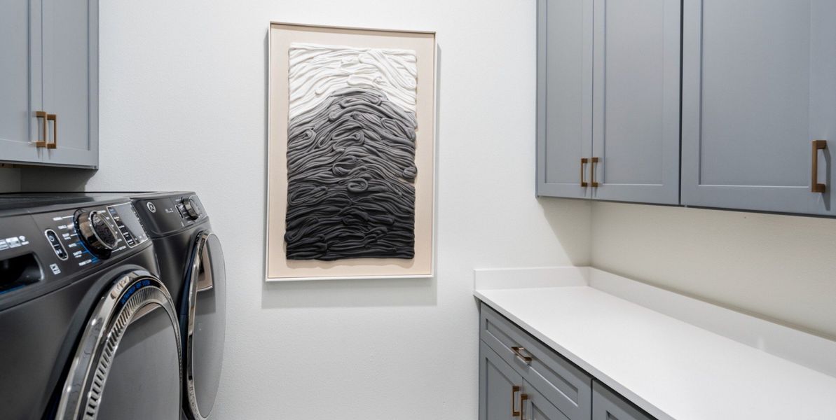 Representative furnished interior of a home built from the Mason by UnionMain Homes in Cambridge Crossing, Celina (Image 5). Representative furnished interior of a home built from the Mason by UnionMain Homes in Cambridge Crossing, Celina (Image 5).