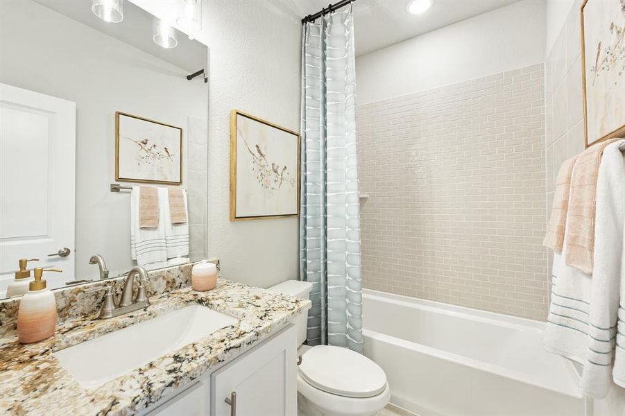 Furnished interior view inside a new home in Ridgepoint, Midlothian (Image 10).