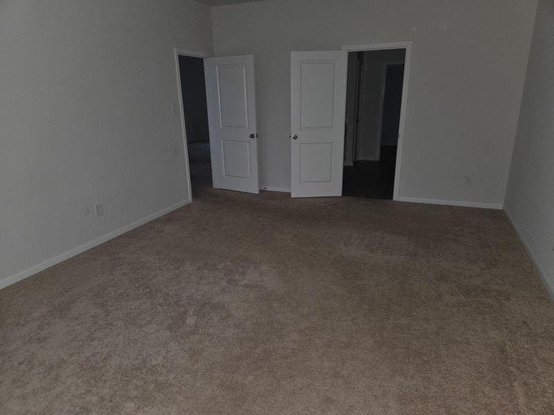 Spacious, unfurnished interior of a new home in , Cleveland (Image 13).
