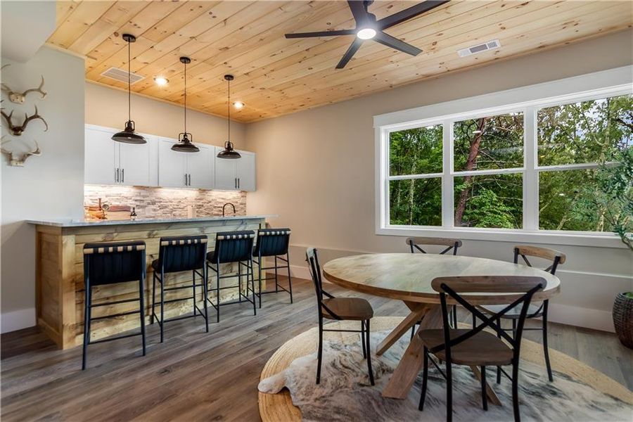 Image 71 of a home in .