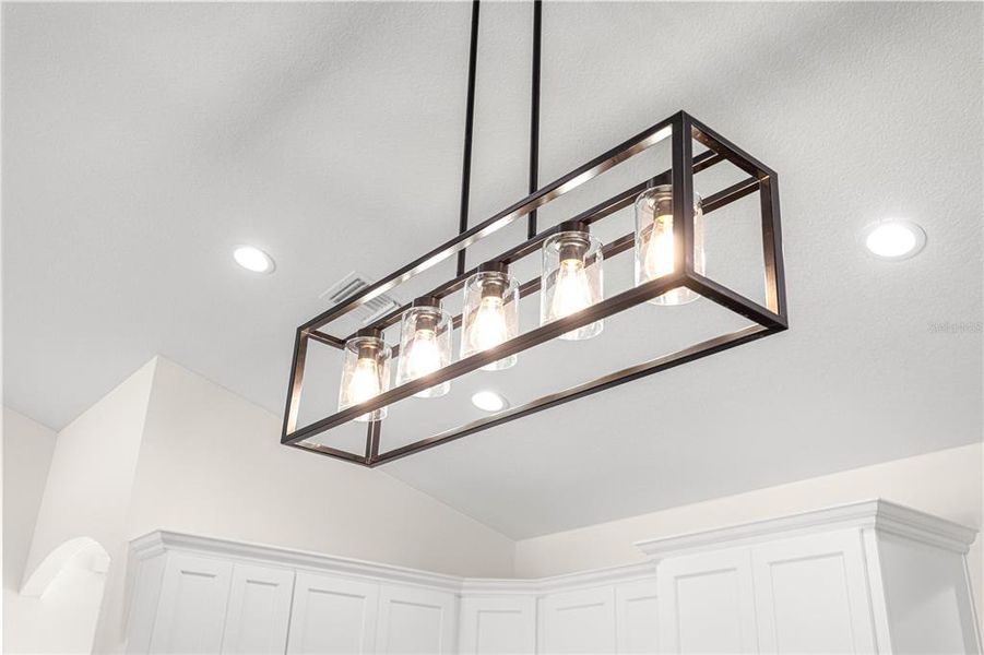 Close-up of interior finishes inside a home in , Dunnellon (Image 18).