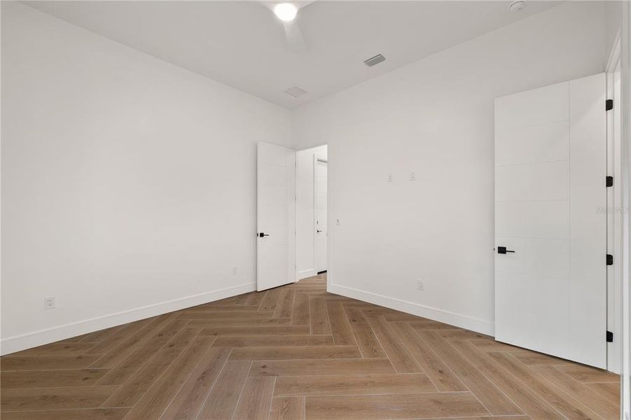 Spacious, unfurnished interior of a new home in , Oldsmar (Image 20). Spacious, unfurnished interior of a new home in , Oldsmar (Image 20).