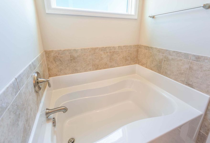 Representative furnished interior of a home built from the Drayton by Caviness & Cates Communities in Bartlett Manor, Youngsville (Image 224).