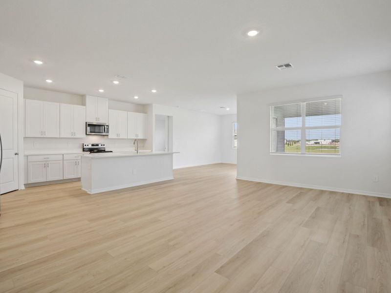 Spacious, unfurnished interior of a new home in Coasterra - Reserve Series, Palmetto (Image 11). Spacious, unfurnished interior of a new home in Coasterra - Reserve Series, Palmetto (Image 11).