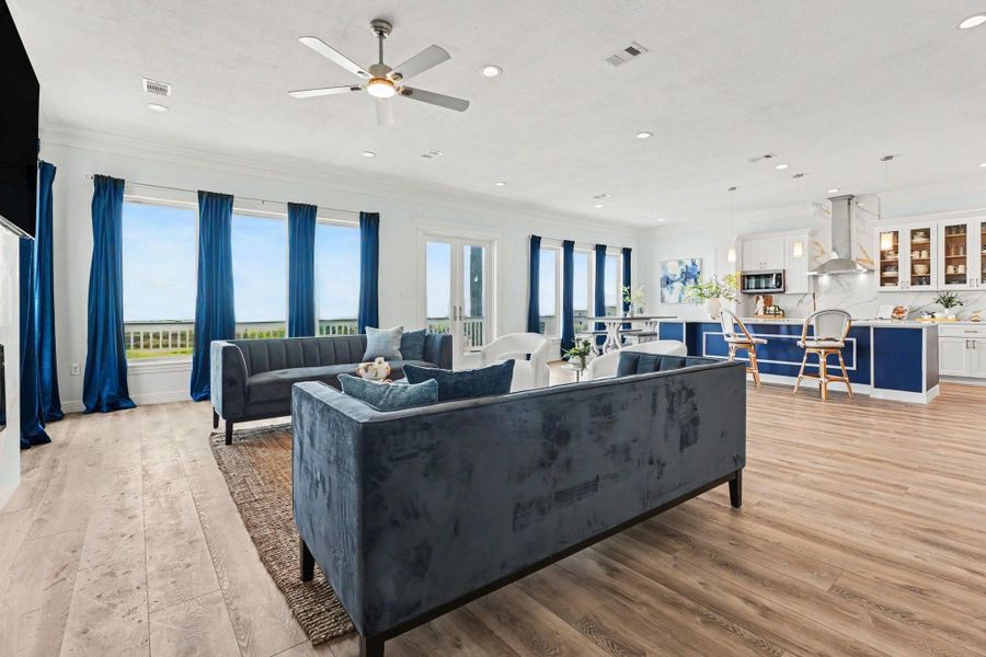 Community amenities in , Galveston (Image 44).