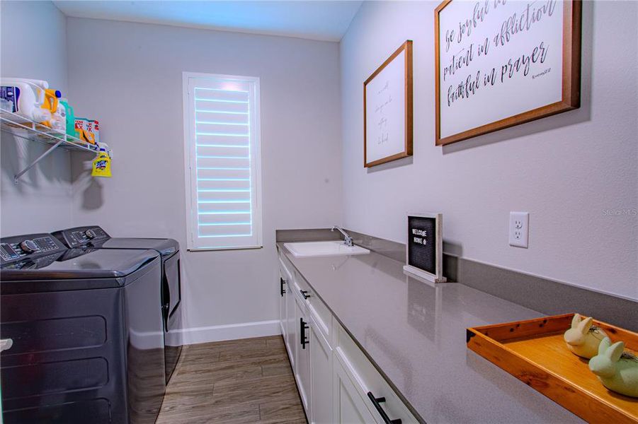 Furnished interior view inside a new home in Francisco Park, Oviedo (Image 34).