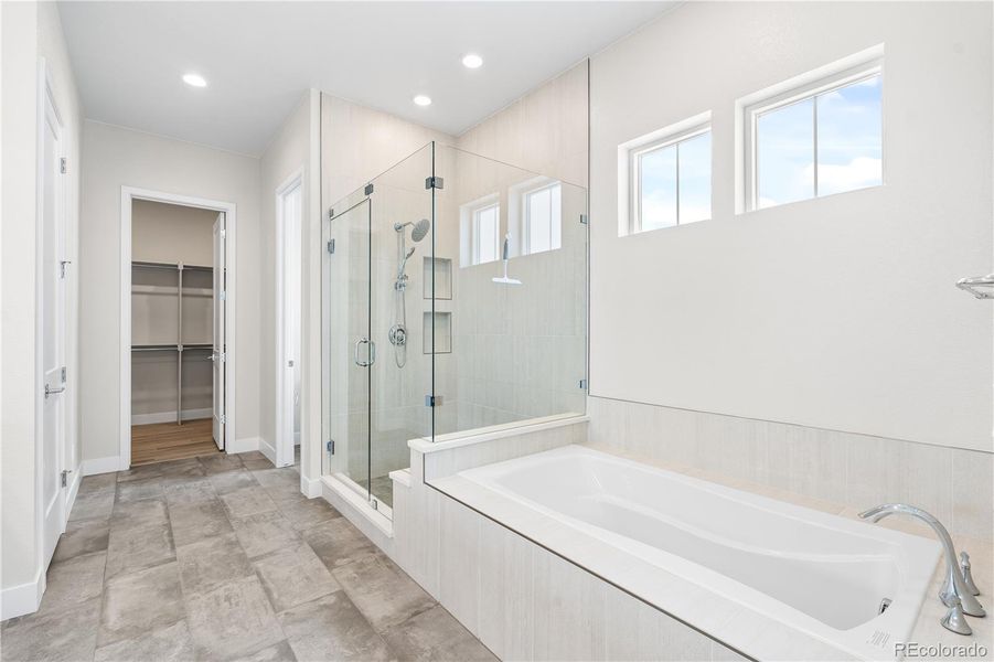 Image 39 of a home in Reflection at Solstice.