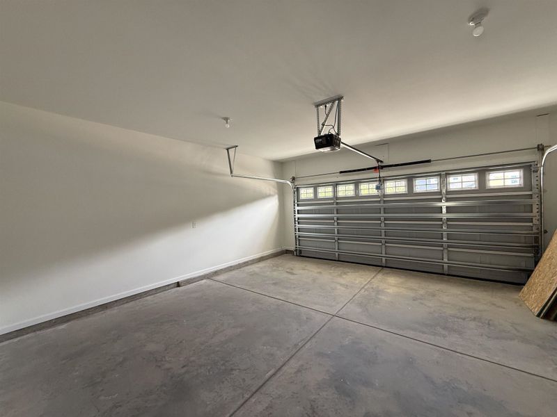 Spacious, unfurnished interior of a new home in Westwood Reserve, Conway (Image 31).