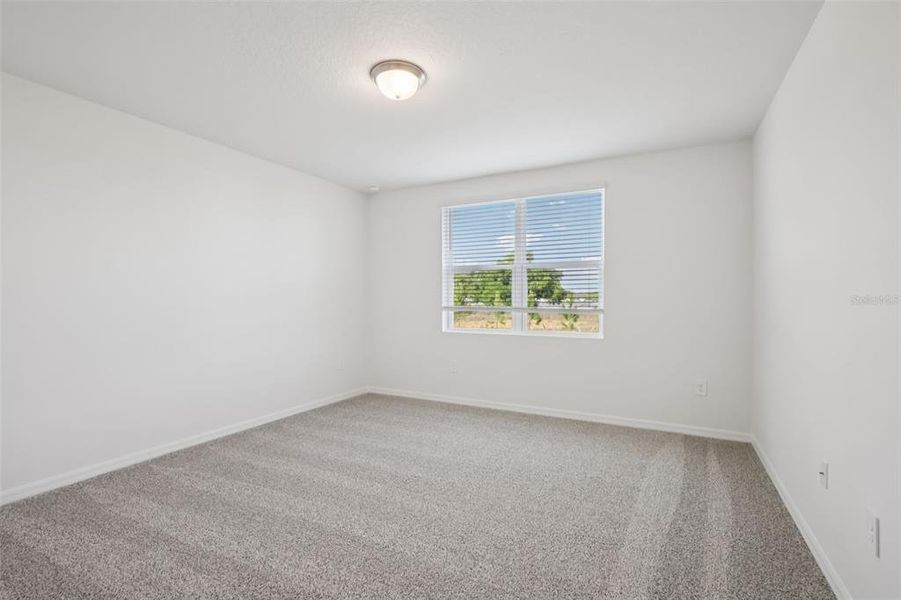 Spacious, unfurnished interior of a new home in Hamilton Bluff - Signature Series, Lake Hamilton (Image 27).