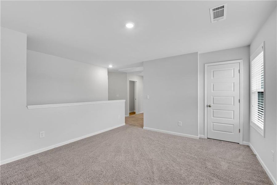 Spacious, unfurnished interior of a new home in Westgate Estates, Loganville (Image 23).