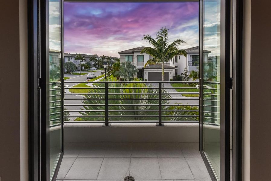 20318 Castle Stuart Ave__39