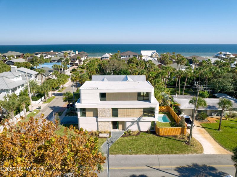 Image 70 of a home in .