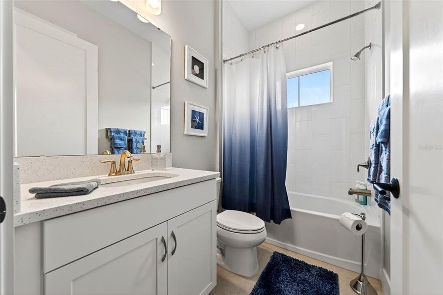 Furnished interior view inside a new home in , Venice (Image 59).