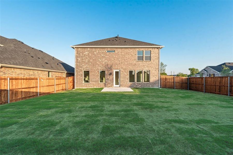 Front exterior of a new home in Walden Pond, Forney, TX, highlighting curb appeal (Image 15).