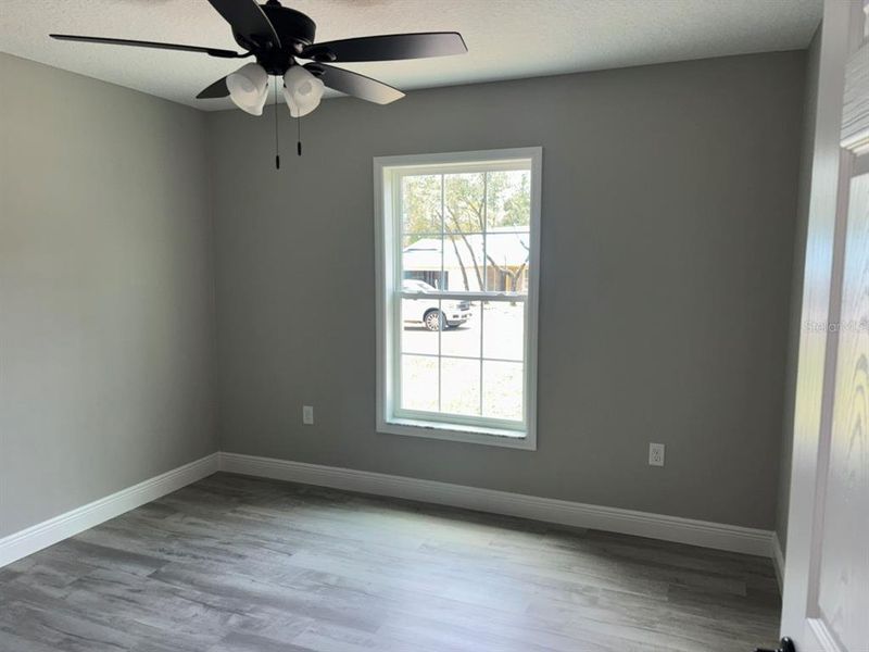 Spacious, unfurnished interior of a new home in , Dunnellon (Image 23).