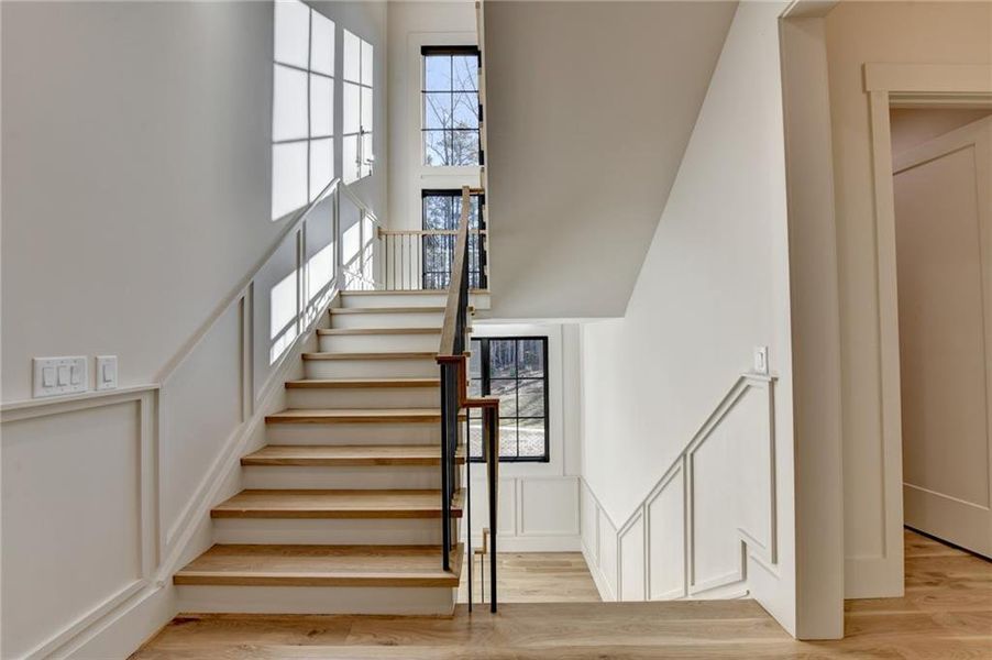 Spacious, unfurnished interior of a new home in , Alpharetta (Image 44). Spacious, unfurnished interior of a new home in , Alpharetta (Image 44).