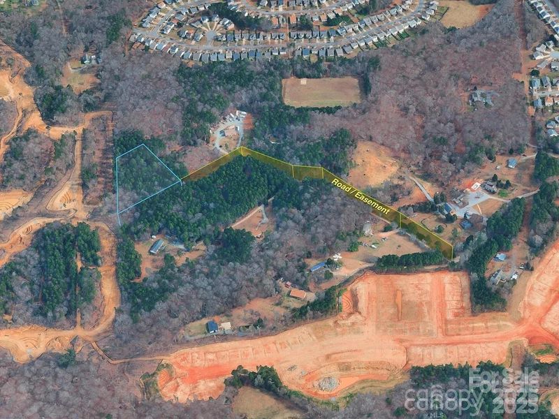 Site preparation for new homesites in , Charlotte (Image 22).