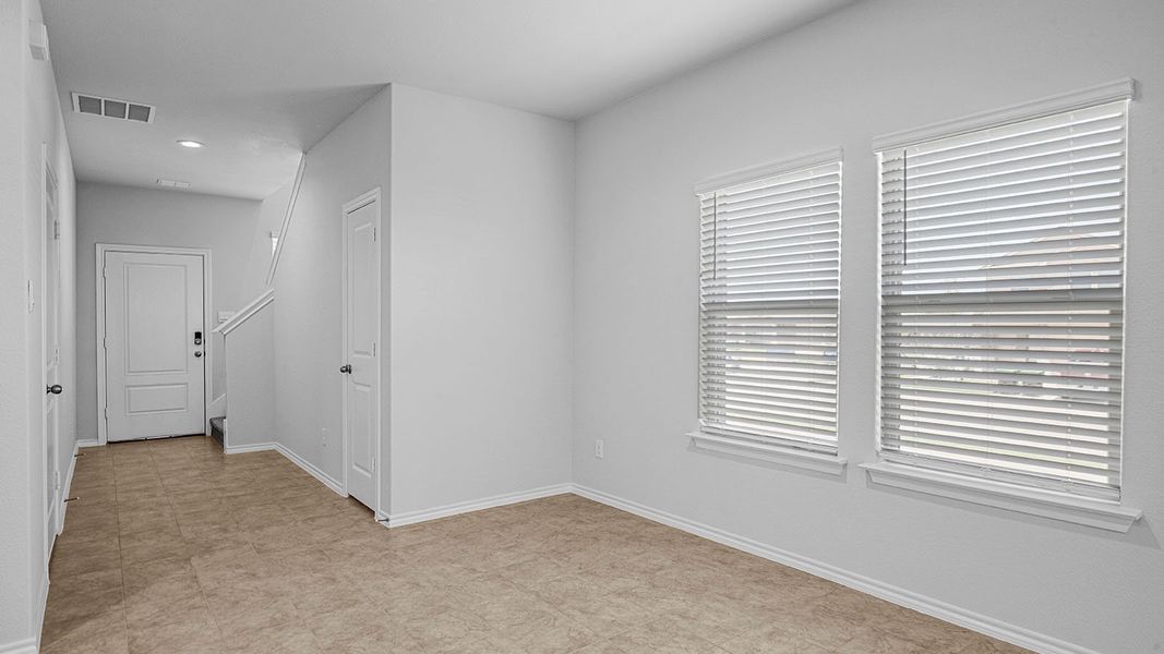 Spacious, unfurnished interior of a new home in Springhill South, Boyd (Image 15).