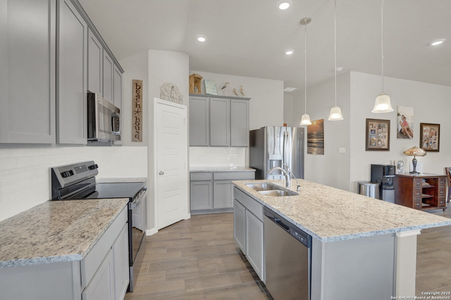 Furnished interior view inside a new home in Chaparral Ranch, Floresville (Image 15).