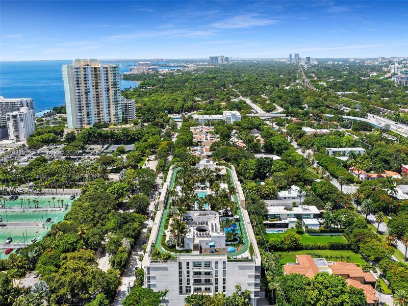 Image 92 of a home in 2200 Brickell. Image 92 of a home in 2200 Brickell.