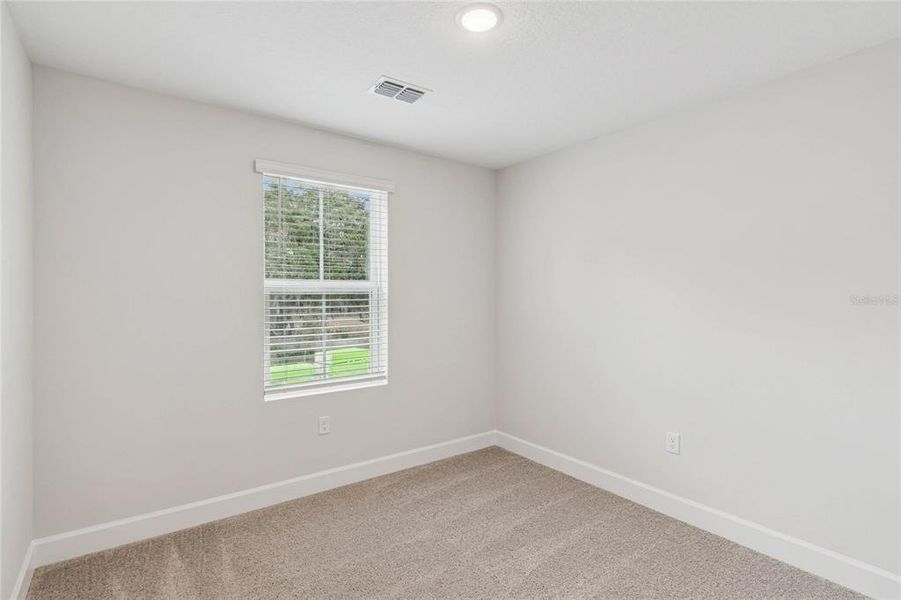 Spacious, unfurnished interior of a new home in Aspire at Canter Creek, Davenport (Image 17).