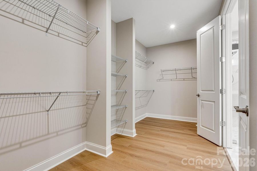 Spacious, unfurnished interior of a new home in , Charlotte (Image 24).