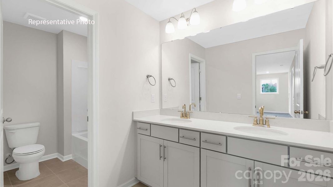 Furnished interior view inside a new home in Sylvan Creek, Denver (Image 27).